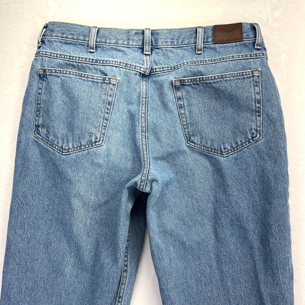 LL Bean Relaxed Fit Jeans Mens 38x29 Medium Wash Blue 100% Cotton 134770 - Picture 8 of 9